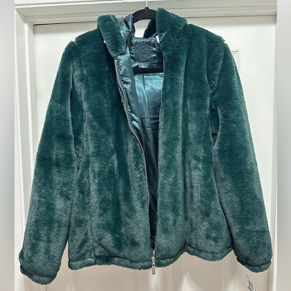 JOUJOU Faux fur dark green jacket. Size Large